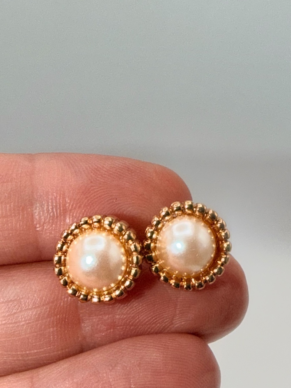 Vintage Gold Pearl Stud Earrings - Classic Pearl Button Earrings
